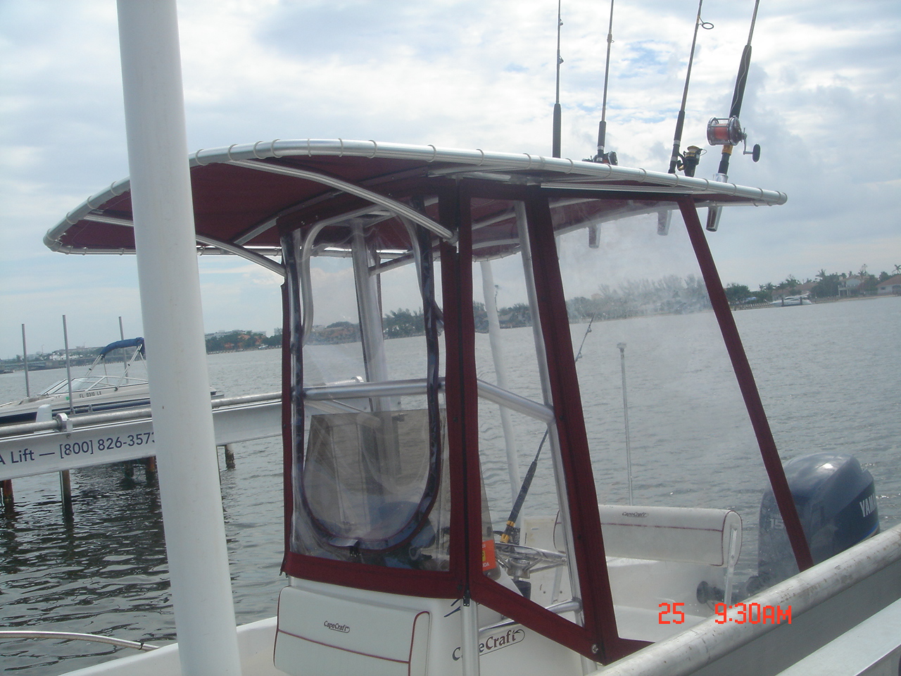 3 SIDE ENCLOSURE