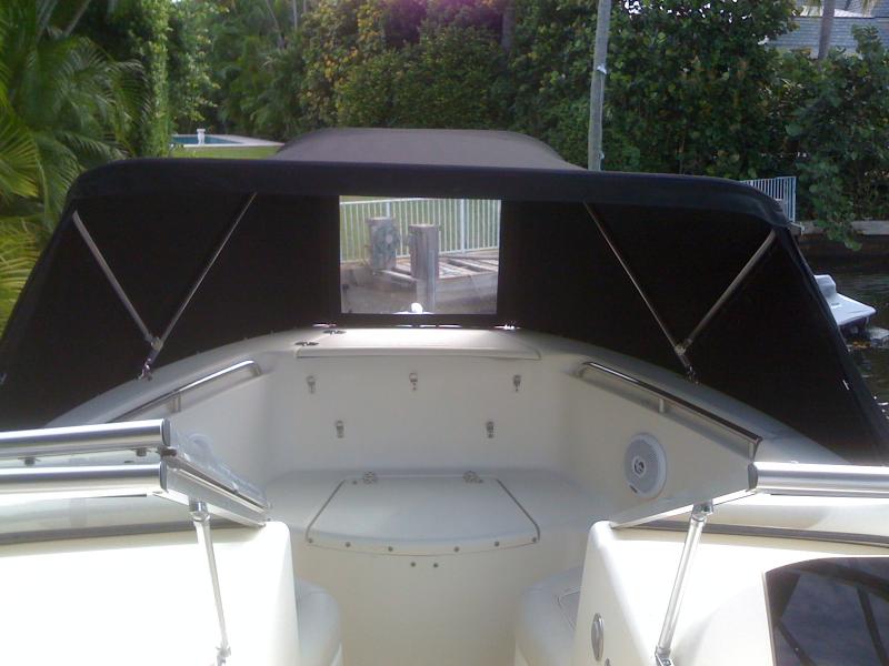 SPRAY HOOD
