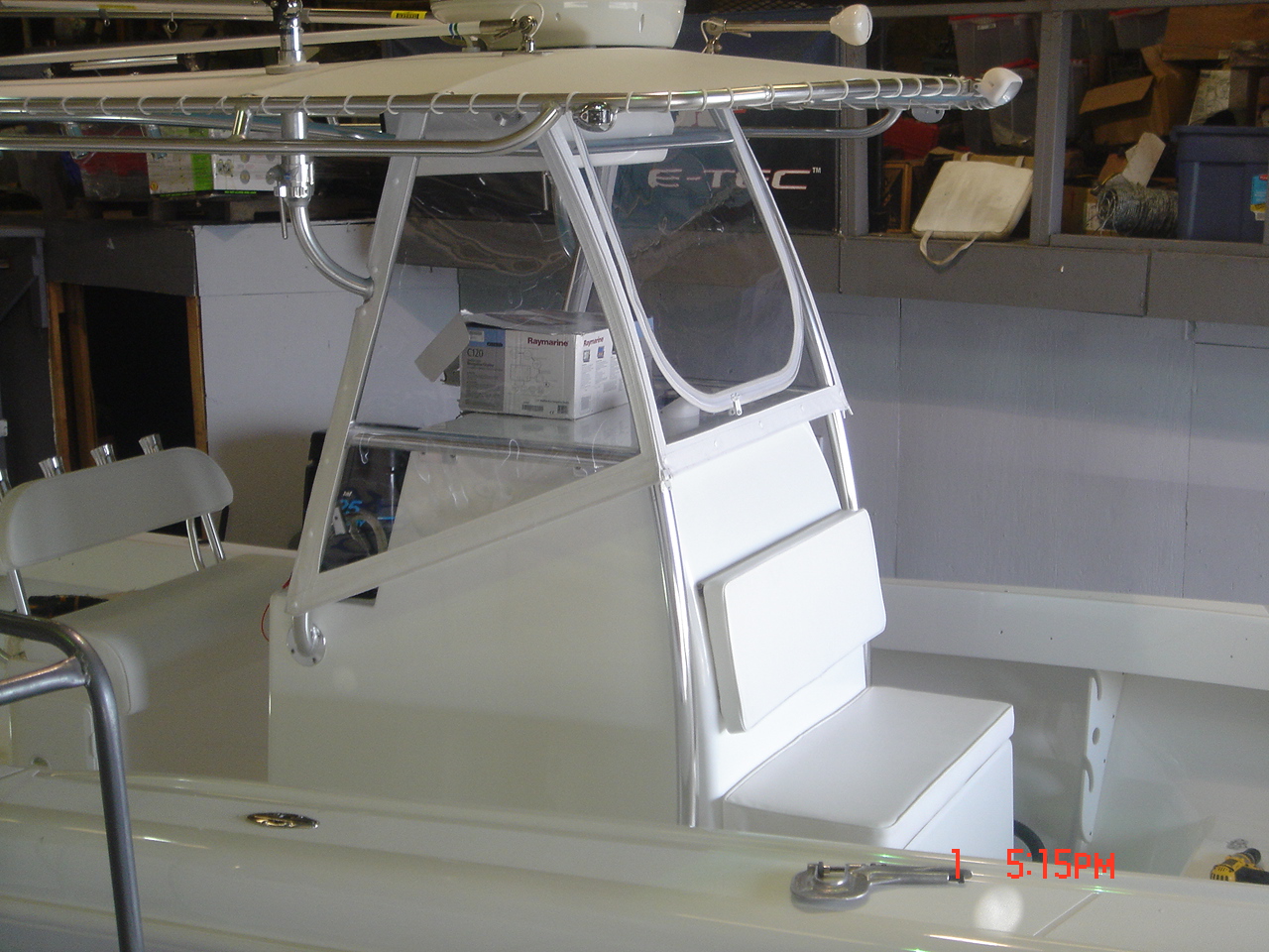 3 SIDE ENCLOSURE